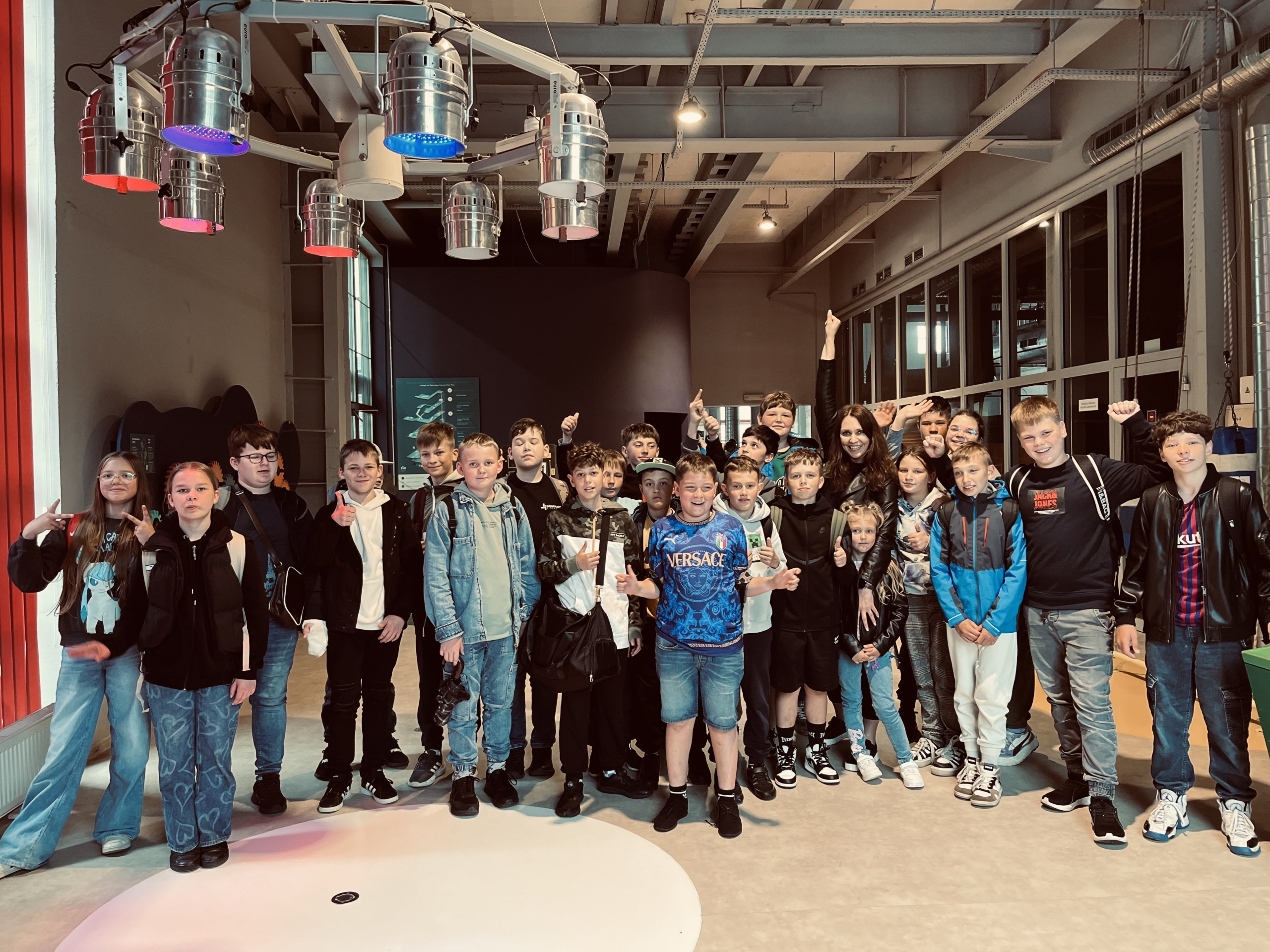 Pažintinė 5 klasių mokinių kelionė į Vilnių: nuo Technikos muziejaus iki Gedimino pilies