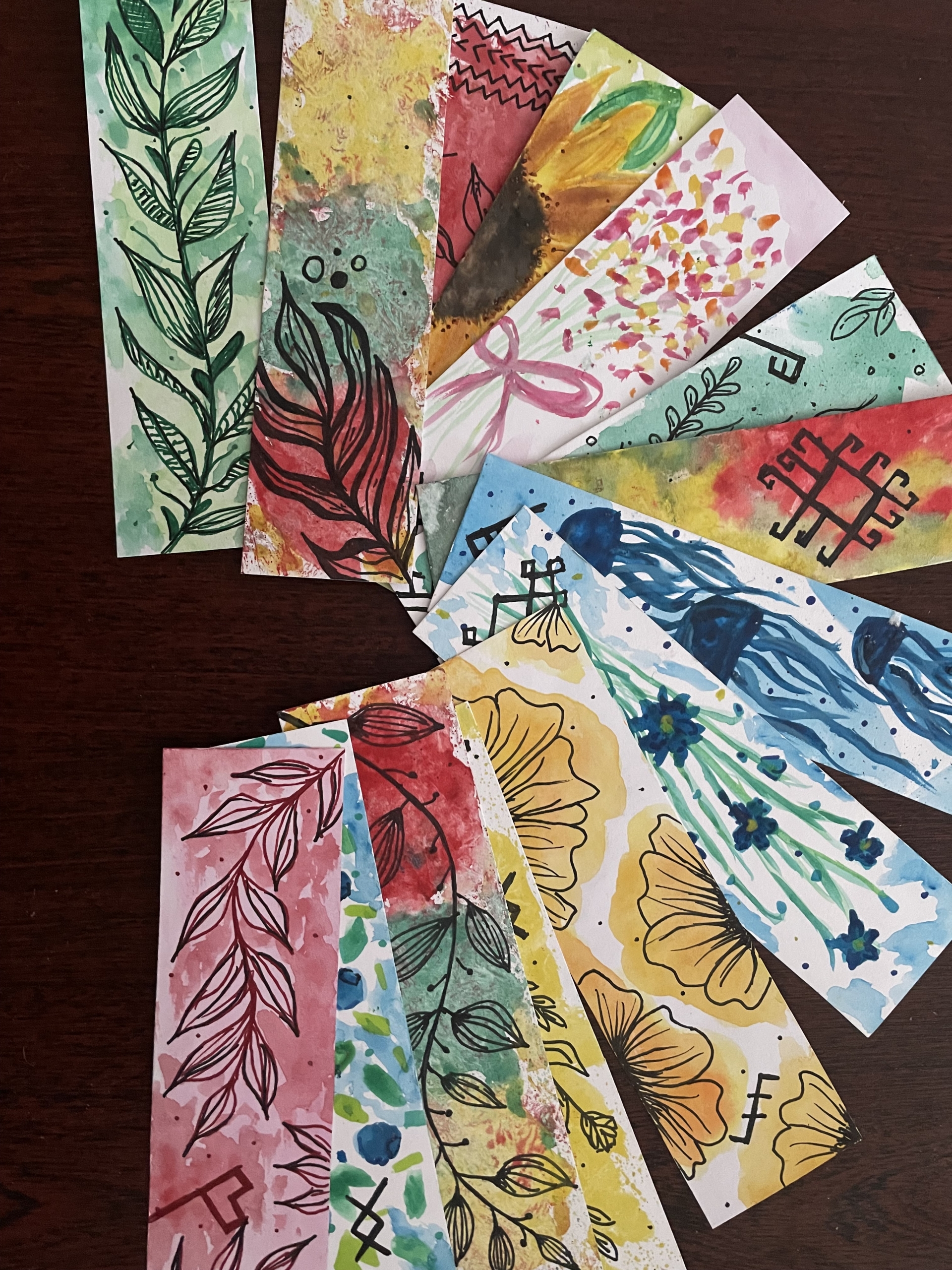 Kalėdinė šiluma iš Lietuvos: laiškai Japonijai ir rankų darbo knygų skirtukai