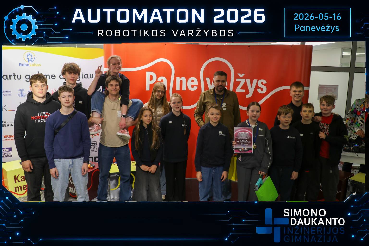 Šiaulių Simono Daukanto inžinerijos gimnazijos mokiniai dalyvavo tarptautinėse robotikos varžybose „AUTOMATON 2026“